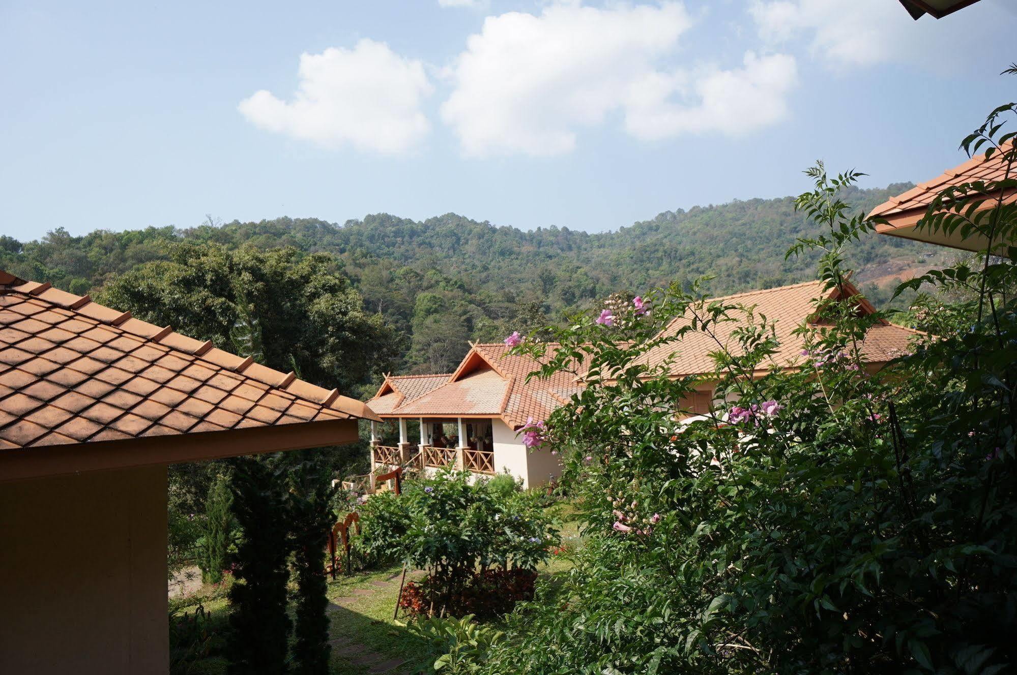 Phuoobfa Resort Pong Yaeng Εξωτερικό φωτογραφία